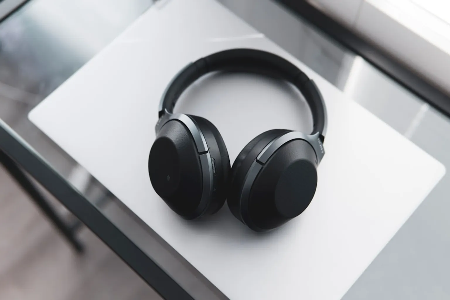 Premium noise cancelling headphones: why prices are rising